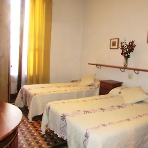 Guest house Lima, Barcelona