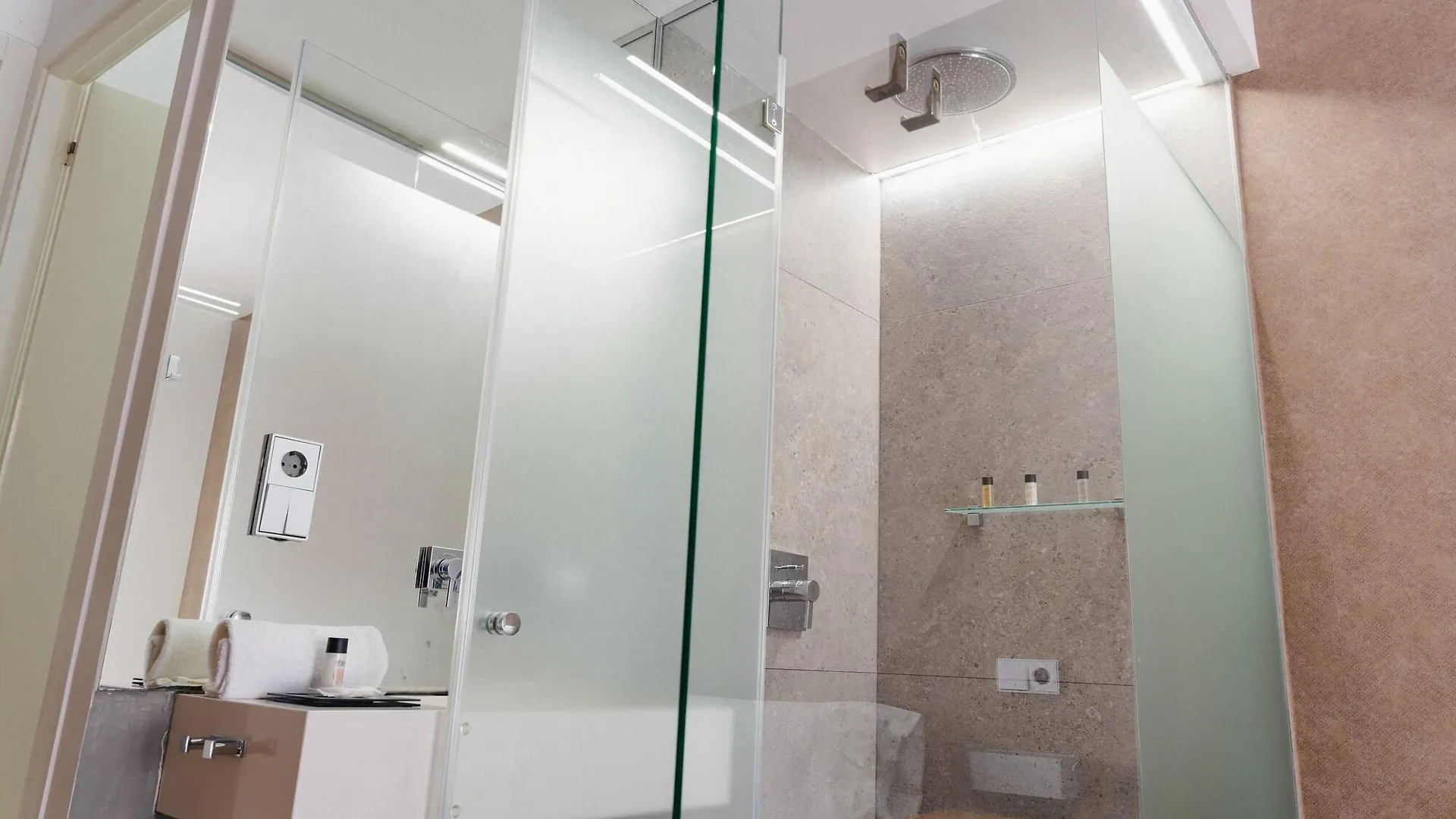 ** Guest house Cosmopolitan Boutique Rambla Hotel Barcelona Spain